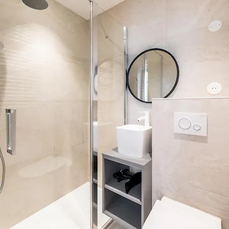 Appartement Chez Simone - Climatisation - Neuf - De Gamme - Tram - Proche Centre-ville - Confort